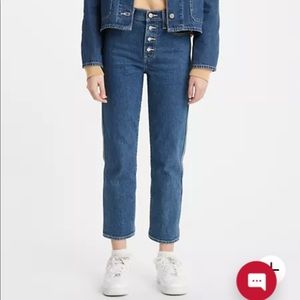 Levi’s Wedgie Jeans
